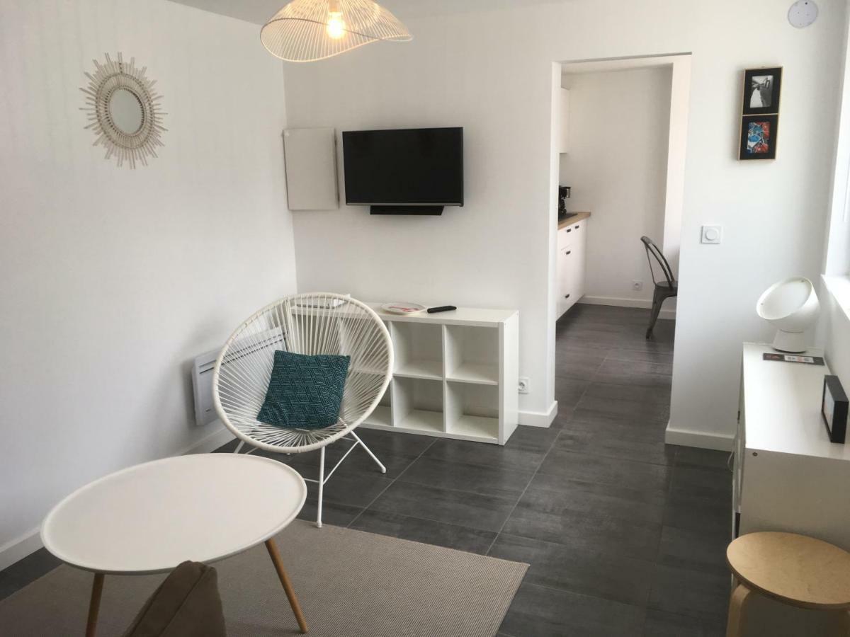 Votre Mini Maison En Plein Coeur Du Centre Ville -Terrasse - Et Parking Prive Sur Place Clos - Draps Et Menage Inclus Concarneau Luaran gambar